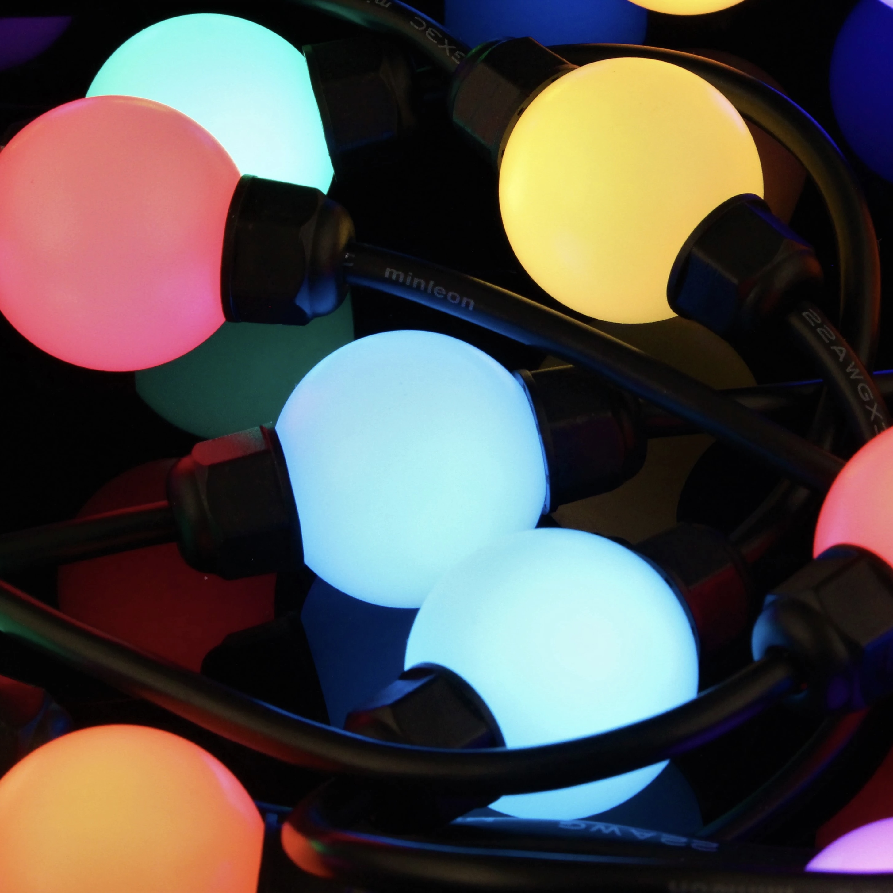 RGB G28 TRIKLIT屋外の装飾ライト